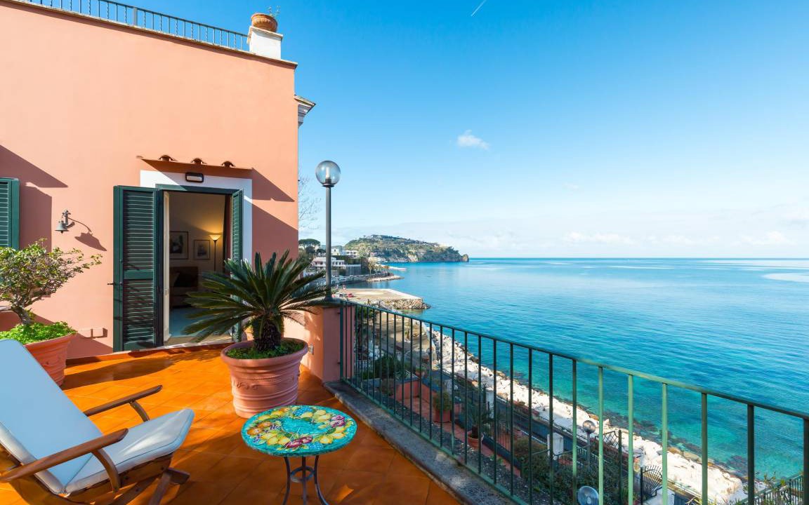 Casamicciola Terme Apartment | 100 m² Apartment ∙ 3 bedrooms ∙ 6 guests