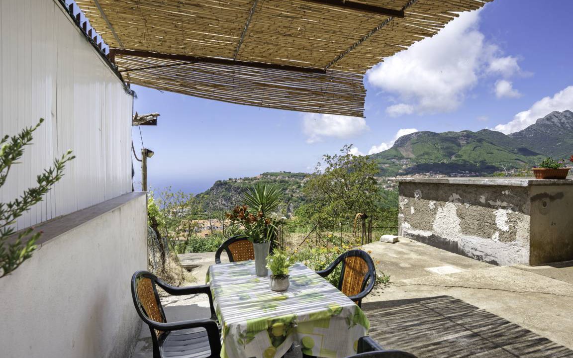 San Lazzaro Apartment | 100 m² Apartment ∙ 5 bedrooms ∙ 9 guests