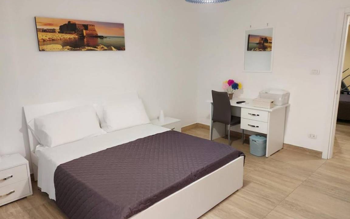 Fuorigrotta Resort | 100 m² Private room ∙ 1 bedroom ∙ 1 guest