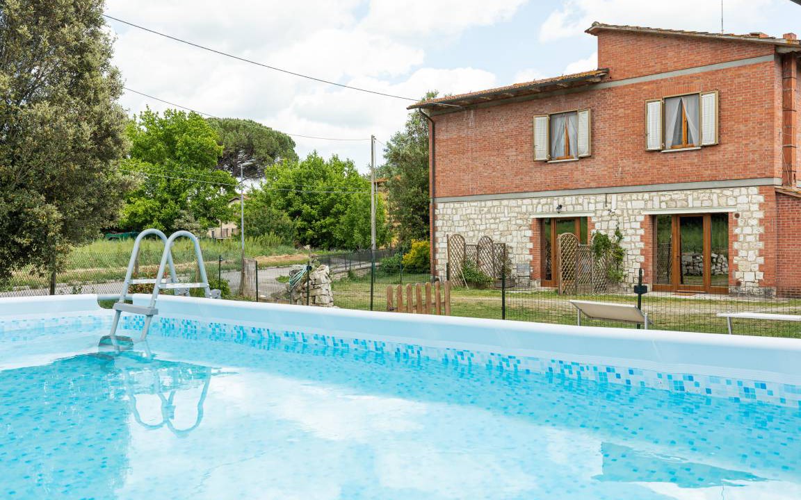 San Giovanni d'Asso Apartment | 120 m² Apartment ∙ 4 bedrooms ∙ 8 guests