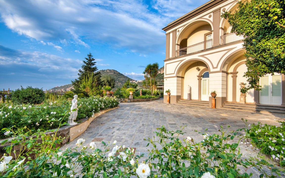 Piano di Sorrento Villa | 1200 m² Villa ∙ 4 bedrooms ∙ 9 guests