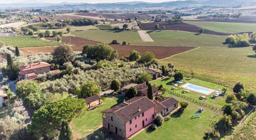 Badicorte House | 135 m² Farmhouse ∙ 4 bedrooms ∙ 10 guests