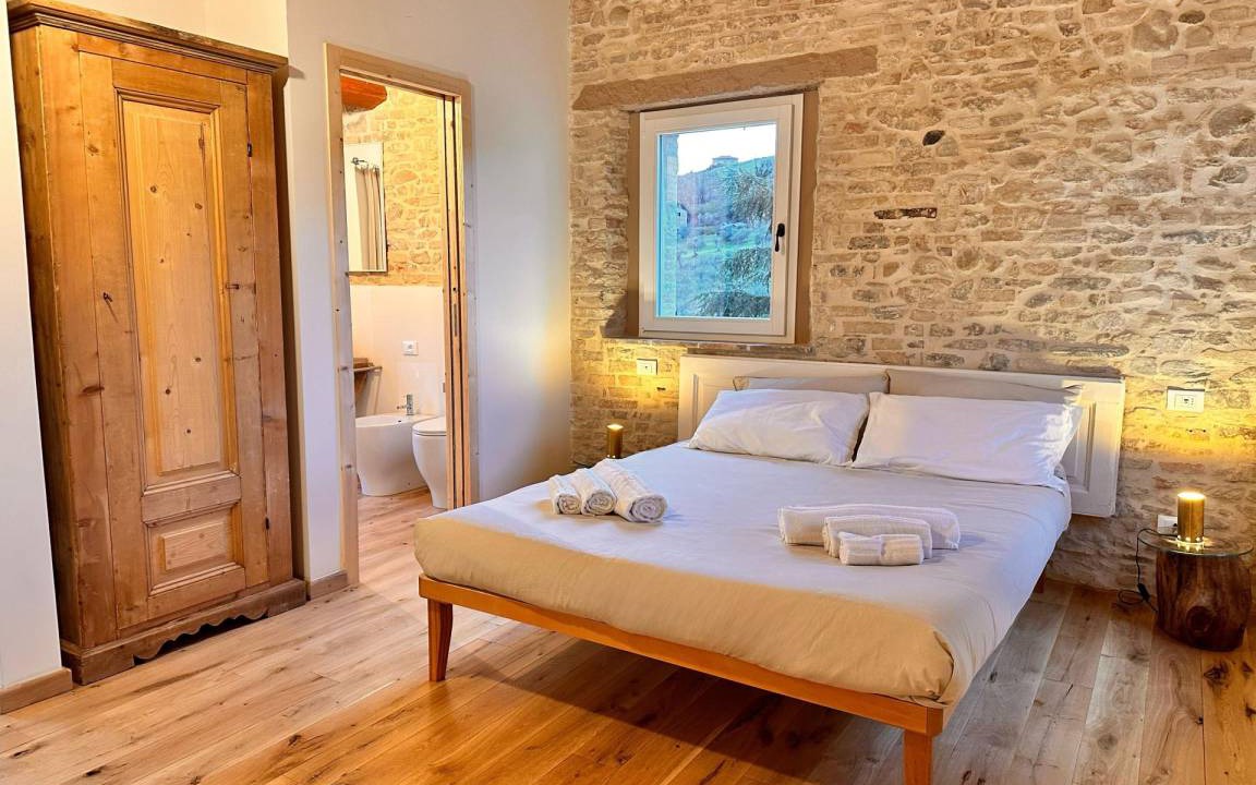 Saludecio House | 143 m² Farmhouse ∙ 5 bedrooms ∙ 15 guests