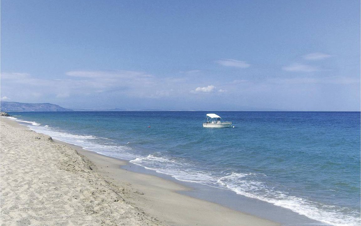 Brancaleone Marina Apartment | 150 m² Apartment ∙ 3 bedrooms ∙ 6 guests