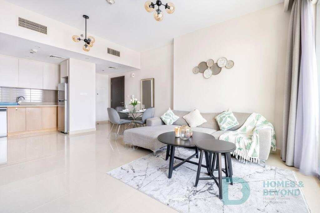 Dubai Apartment | 1BR Apartment in Harbour Views-Creek Marina view