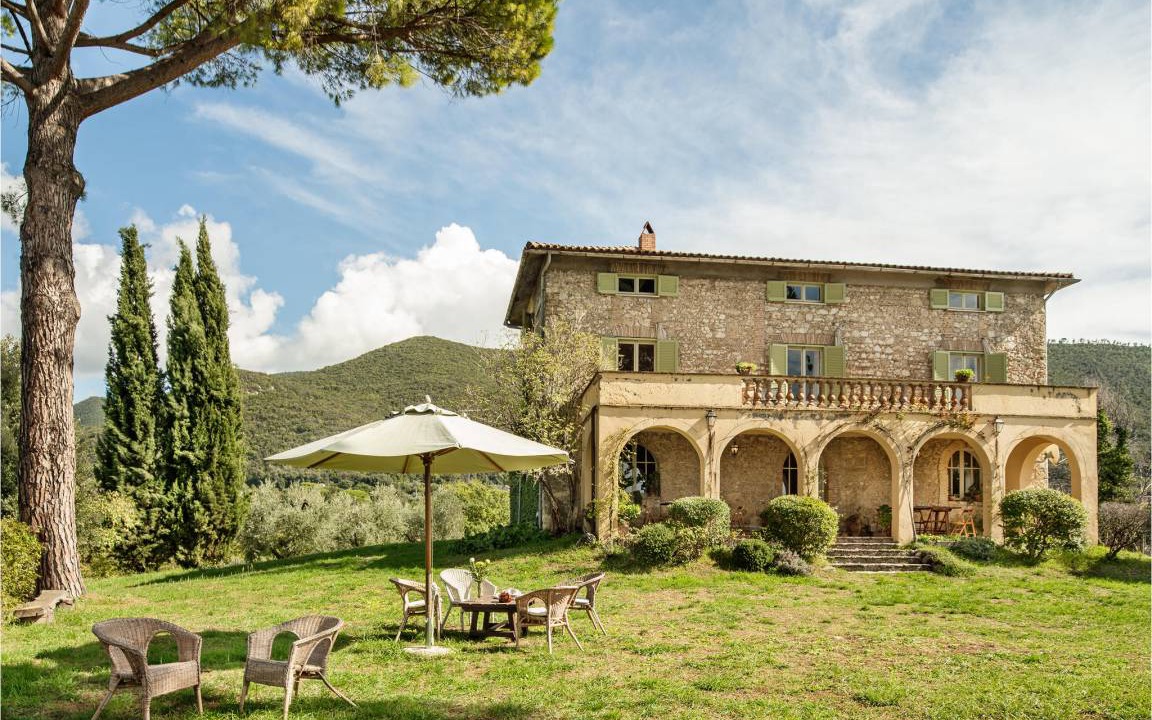 Poggio Catino House | 200 m² House ∙ 5 bedrooms ∙ 10 guests