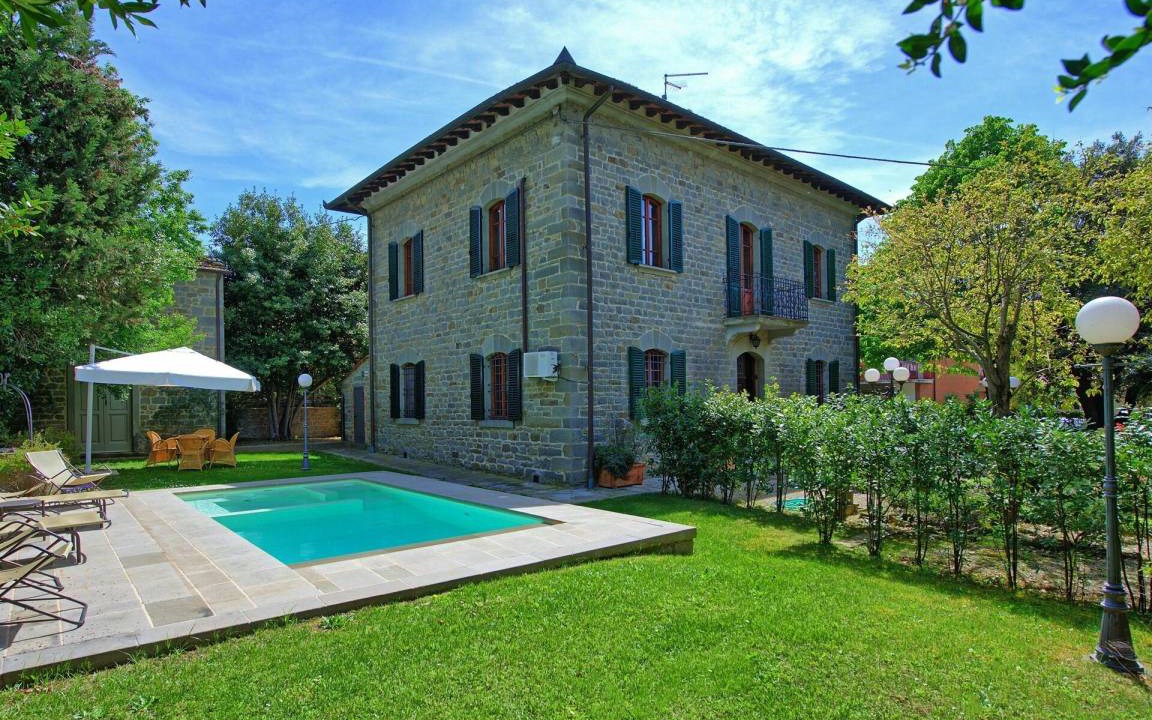 Camucia Villa | 200 m² Villa ∙ 5 bedrooms ∙ 9 guests