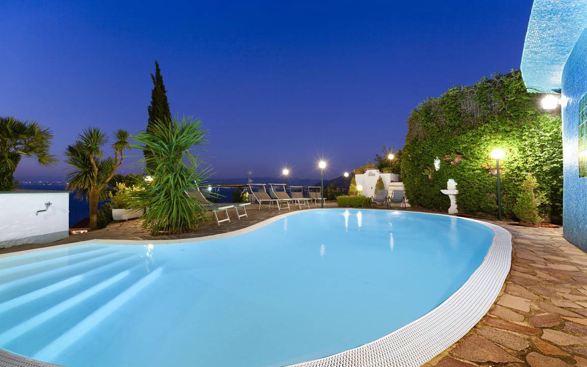 Priora Villa | 210 m² Villa ∙ 5 bedrooms ∙ 12 guests