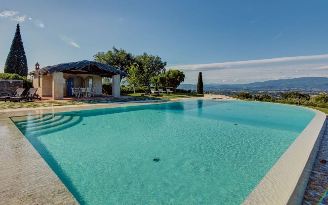 Arezzo Villa | 250 m² Villa ∙ 4 bedrooms ∙ 8 guests