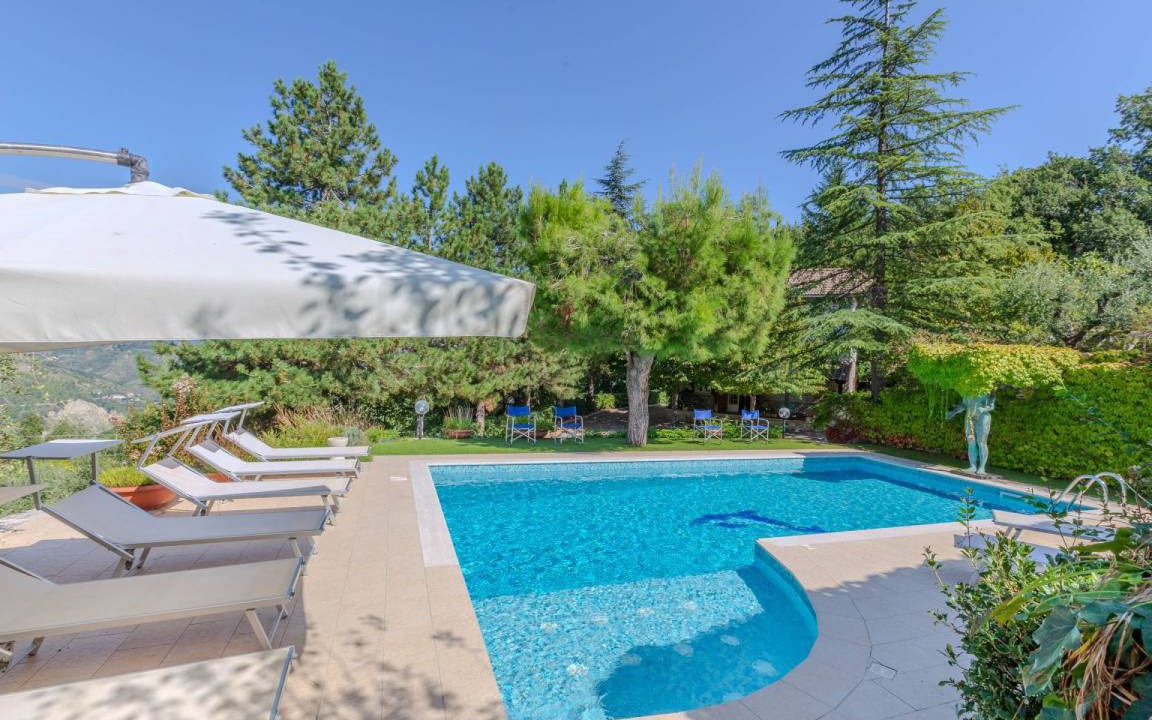 Ascoli Piceno Villa | 250 m² Villa ∙ 5 bedrooms ∙ 10 guests