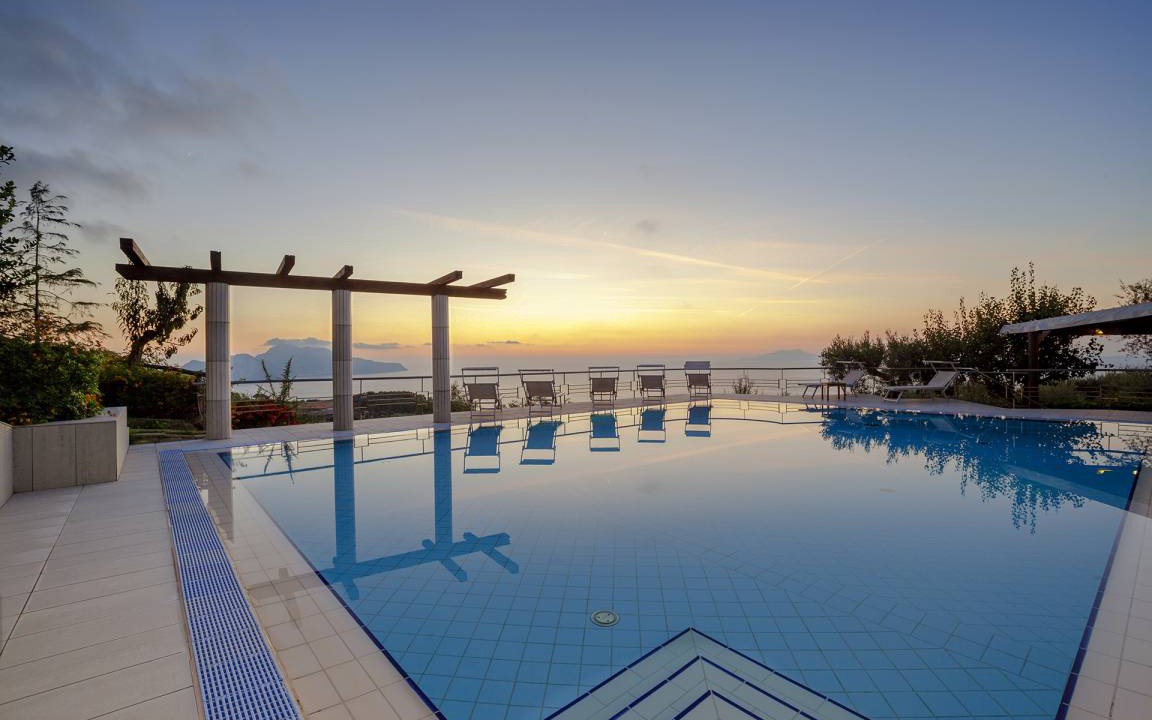 Schiazzano Villa | 250 m² Villa ∙ 12 bedrooms ∙ 24 guests
