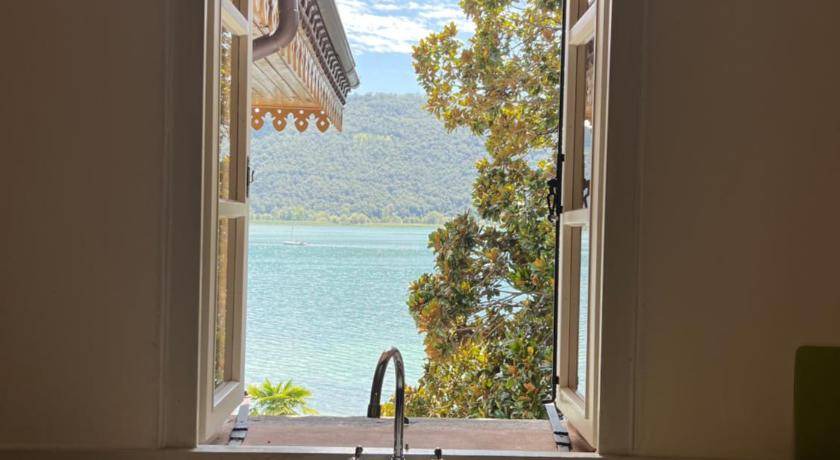 Sarnico Villa | 280 m² Villa ∙ 3 bedrooms ∙ 6 guests