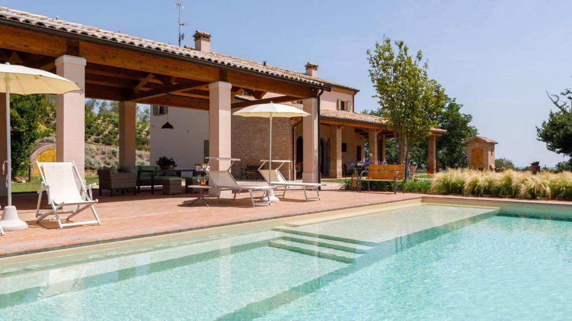 Longiano Villa | 350 m² Villa ∙ 4 bedrooms ∙ 8 guests