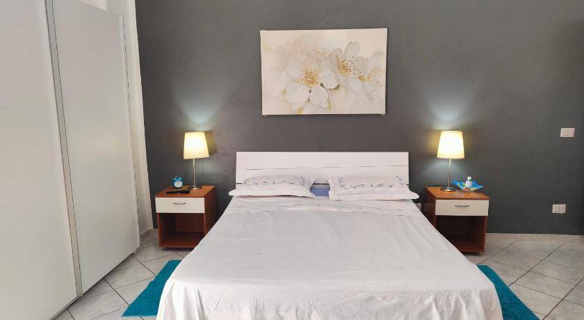 Mondragone Apartment | 38 m² Apartment ∙ 1 bedroom ∙ 3 guests