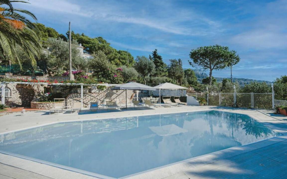 Anacapri Villa | 389 m² Villa ∙ 8 bedrooms ∙ 16 guests
