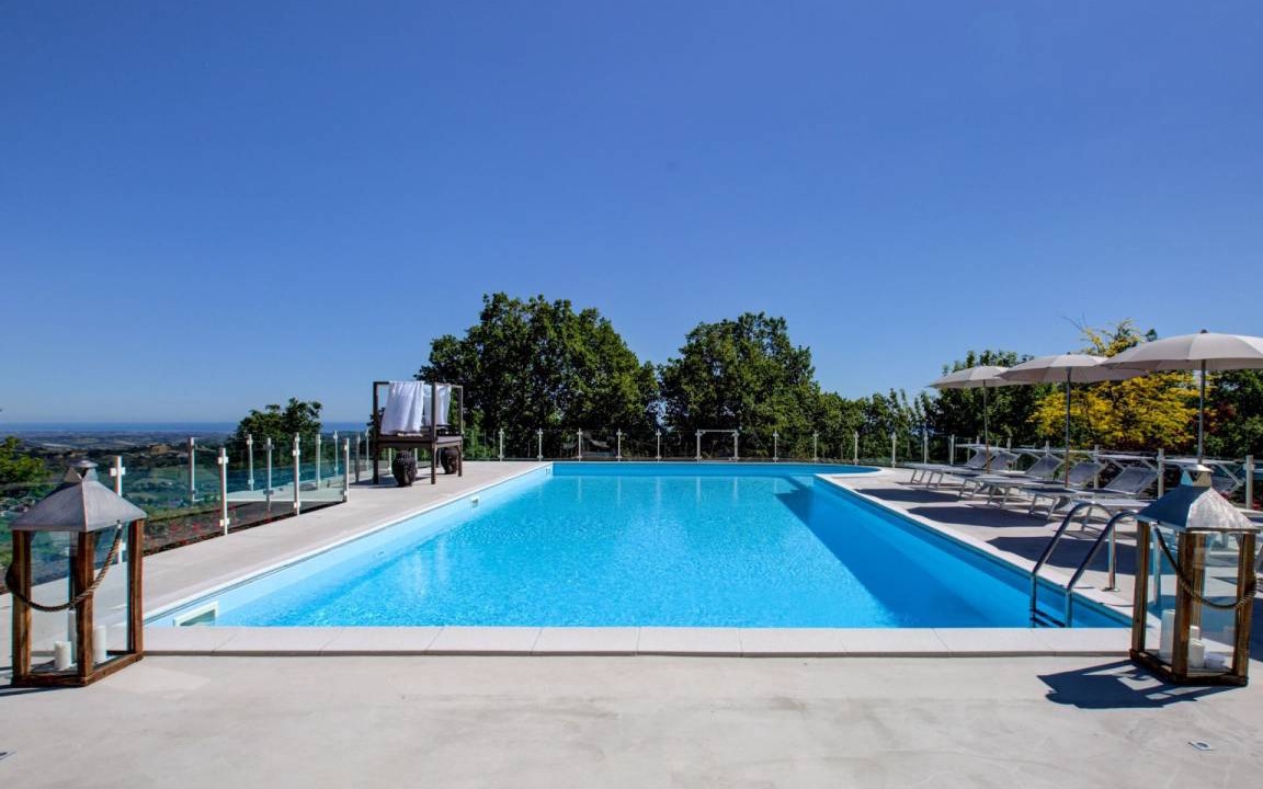 Montegiardino Villa | 450 m² Villa ∙ 4 bedrooms ∙ 10 guests