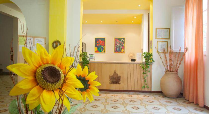 Terme Luigiane Hotel | 60 m² Hotel ∙ 7 guests