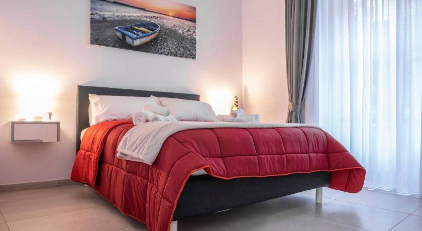 Arenella House | 70 m² House ∙ 2 bedrooms ∙ 127 guests