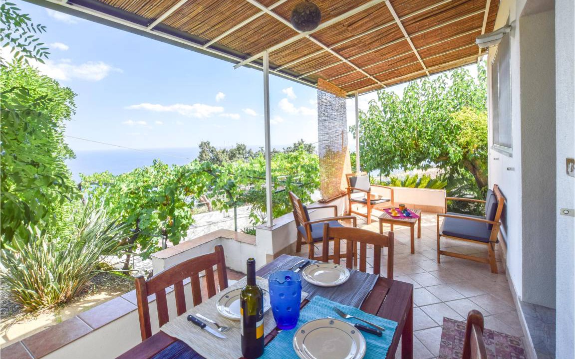 Copanello House | 85 m² House ∙ 2 bedrooms ∙ 4 guests