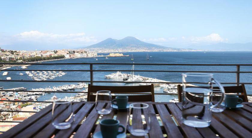 Mergellina Apartment | 90 m² Apartment ∙ 2 bedrooms ∙ 6 guests