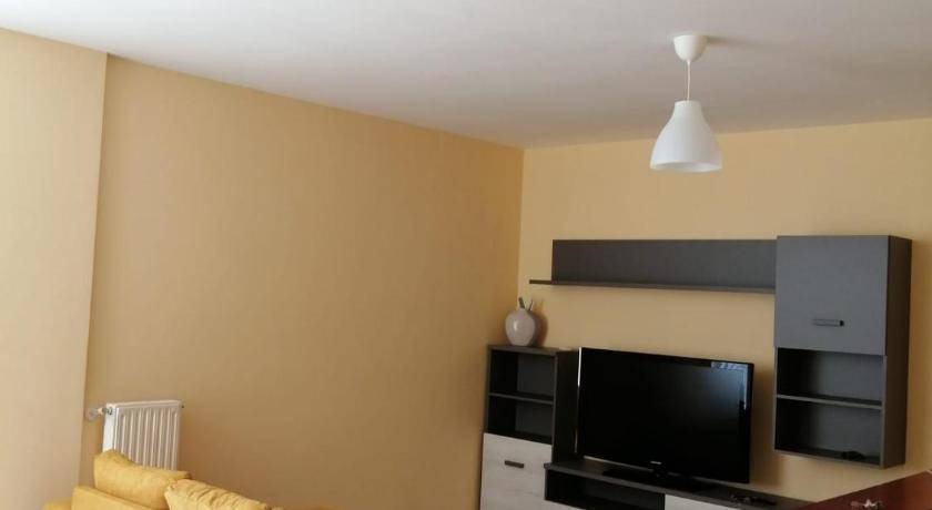Caserta Apartment | 95 m² Apartment ∙ 2 bedrooms ∙ 6 guests