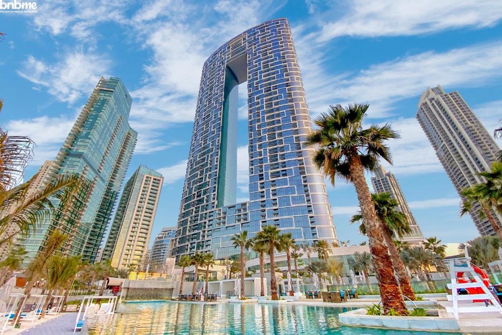 Dubai Marina Apartment | Address Residences on High Floor Luxury Apartment