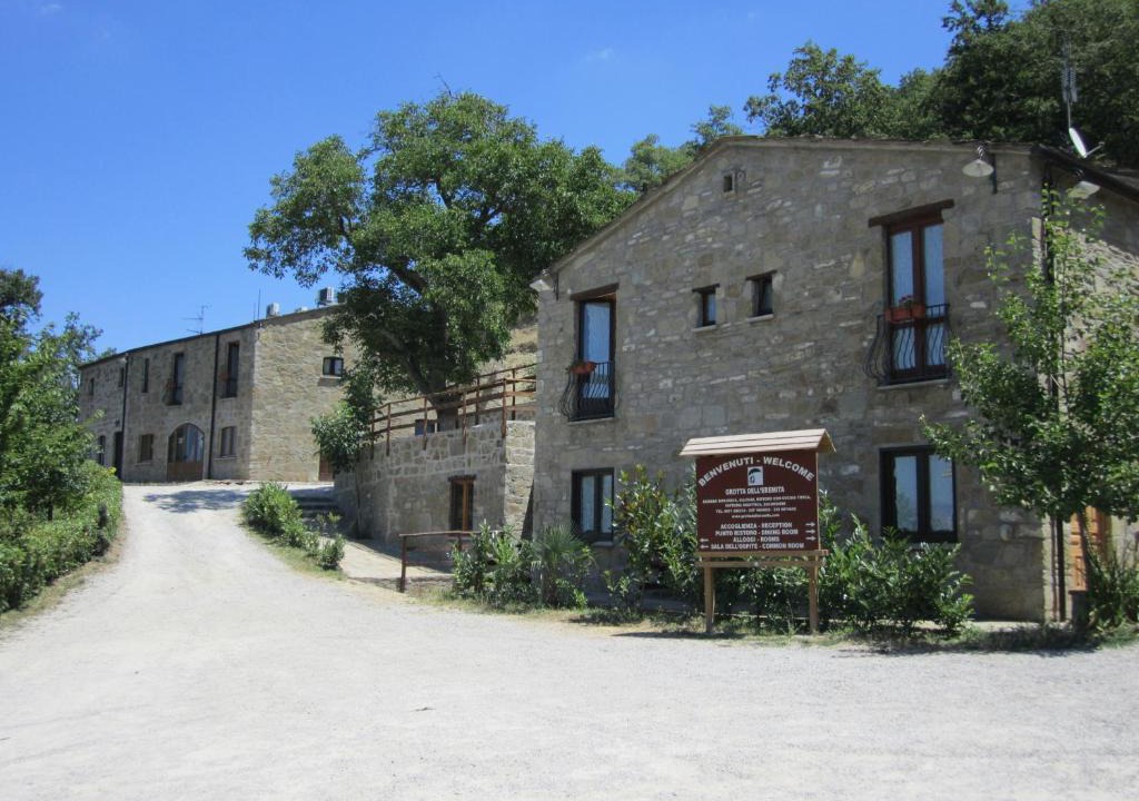 Castelmezzano House | Agriturismo Grotta Dell'Eremita
