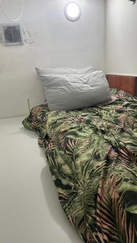 Al Barsha 1 House | Al Barsha 1 Room, Capsule, Bedspace - for Female