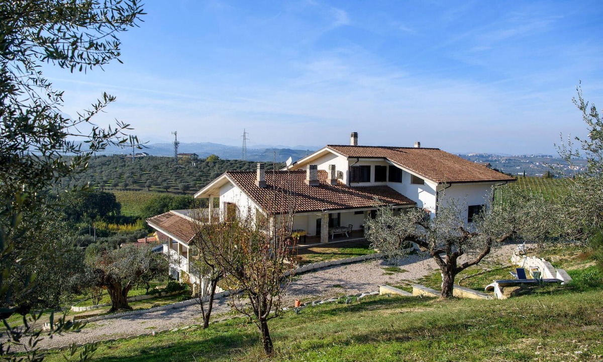 Moscufo Apartment | Amazing apartment in Moscufo with WiFi