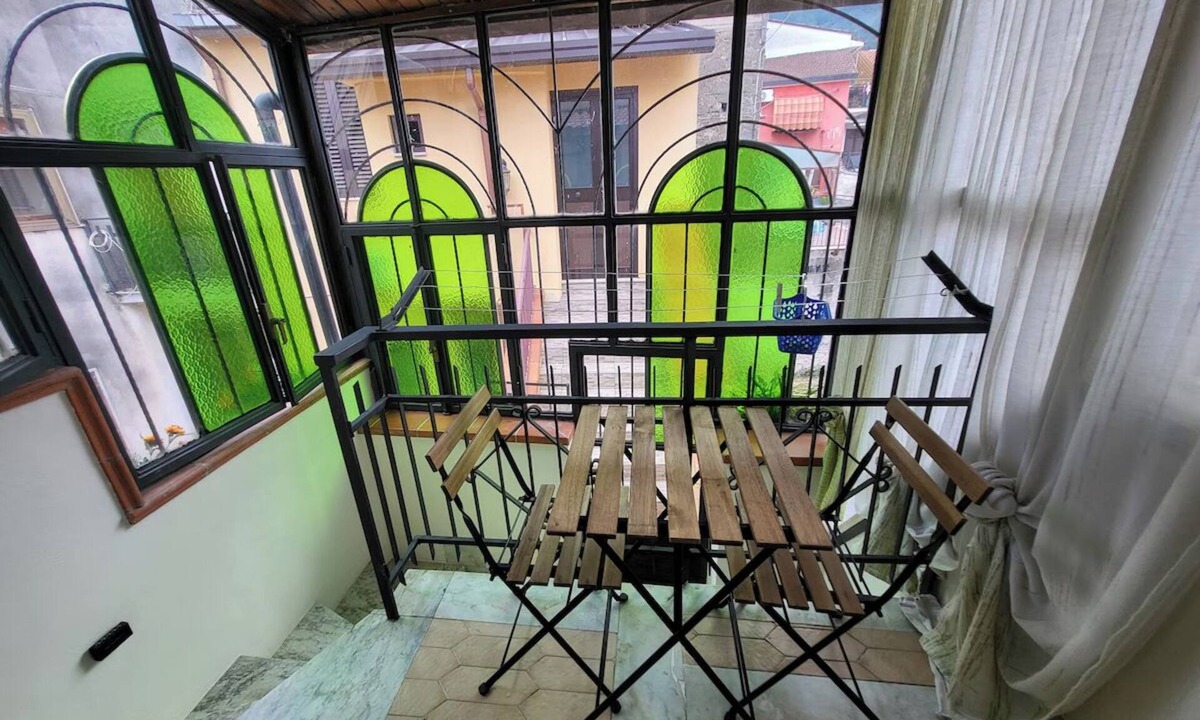 Montoro Apartment | Amodio Apartments - Living