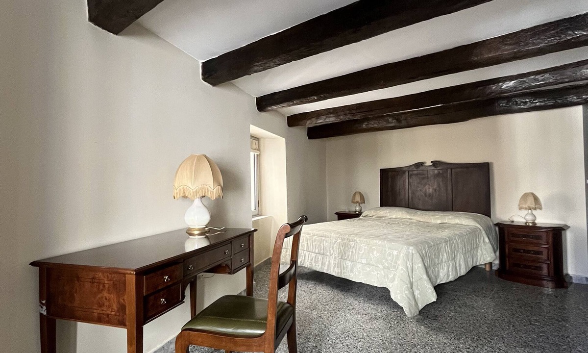 Catanzaro House | Ancient Dwelling