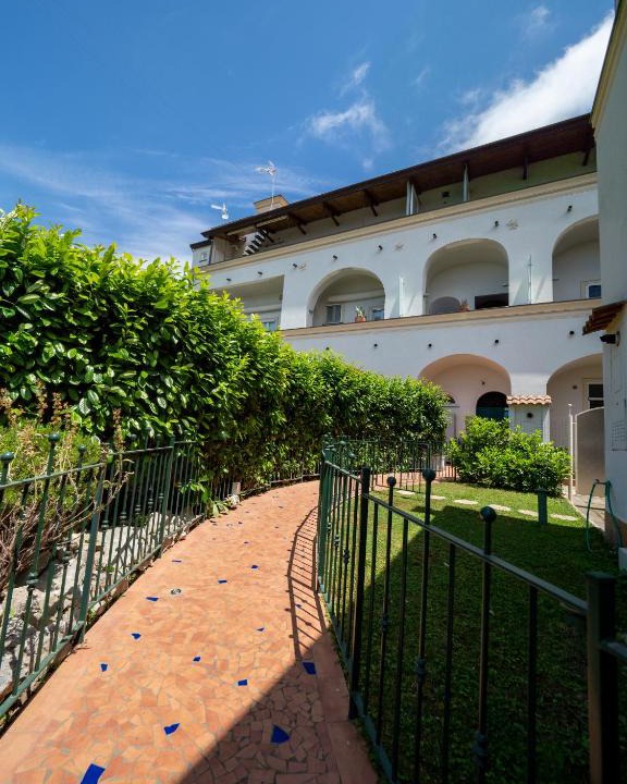 Meta Apartment | Antica Residenza la Vela
