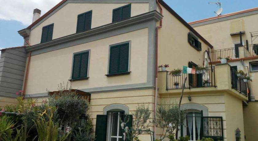 Sant'Antonio Abate Apartment | Apartment ∙ 2 bedrooms ∙ 8 guests