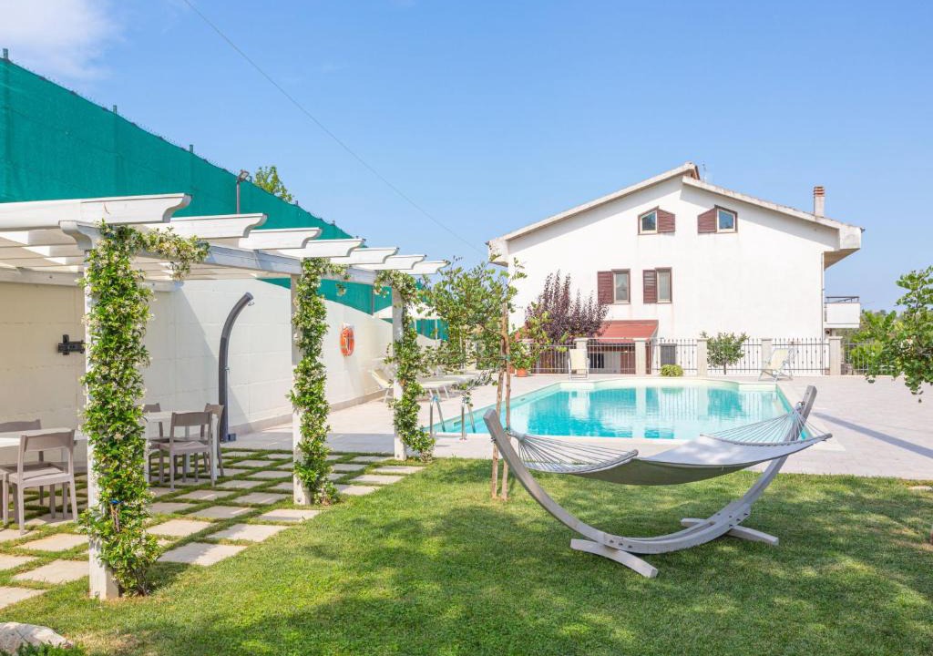 Collecorvino Apartment | Apartment Dolce Vita by Interhome