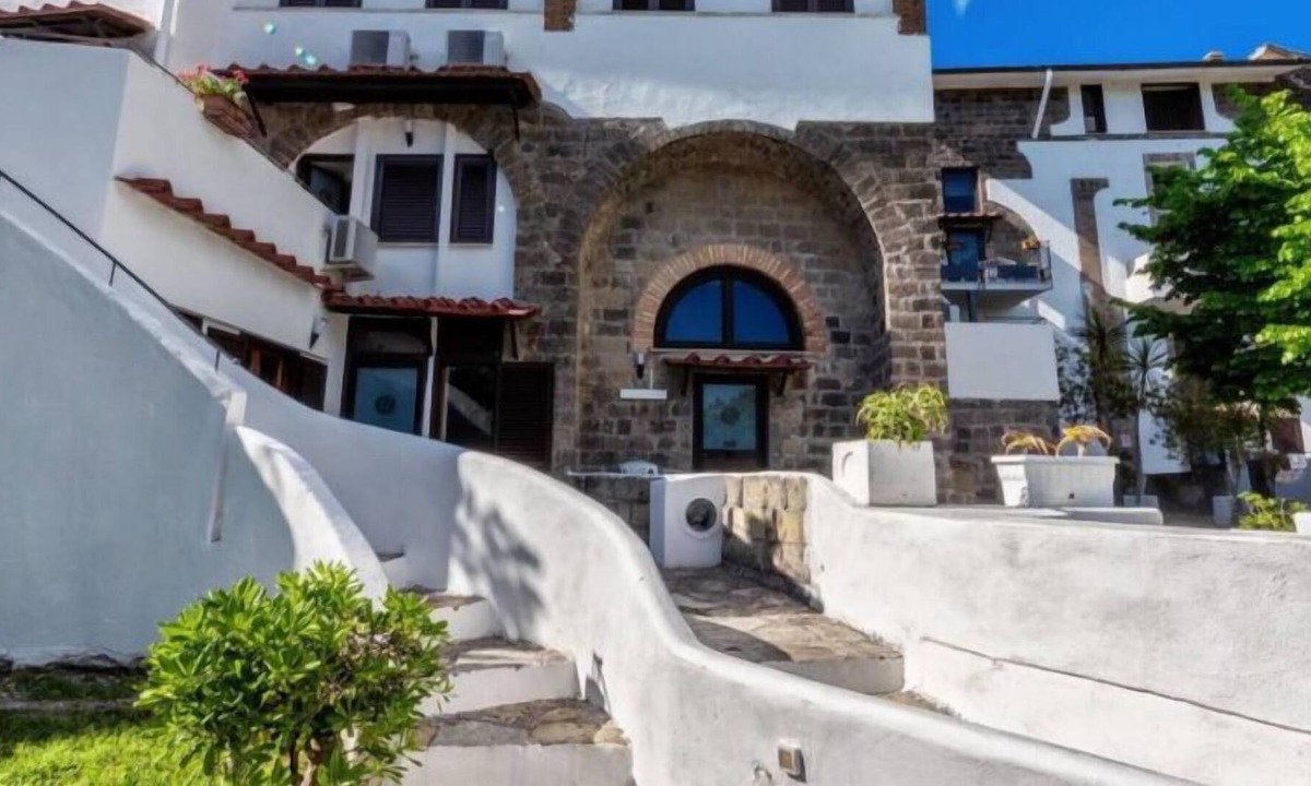 Schiazzano Apartment | Apartment Freedom Relais Club in Massa Lubrense - 2 persons, 1 bedrooms