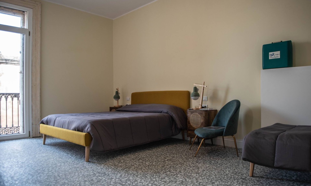 Isola del Borgo Antico Bed & Breakfast | B&B U'Panare, in Taranto's historic center a structure reminiscent of home
