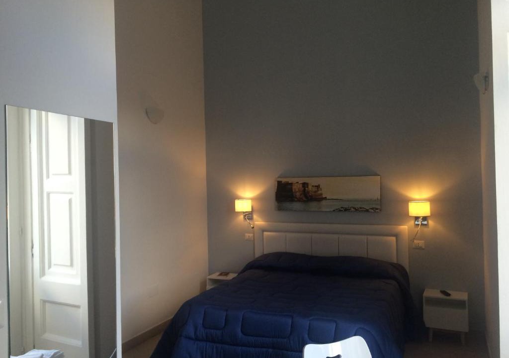 Mergellina Bed & Breakfast | Base Napoli Mergellina