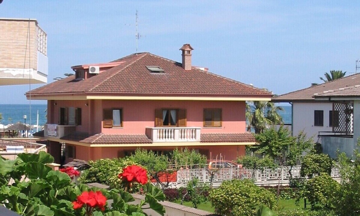 Cologna Spiaggia House | Beach house Roseto apartment on the sea