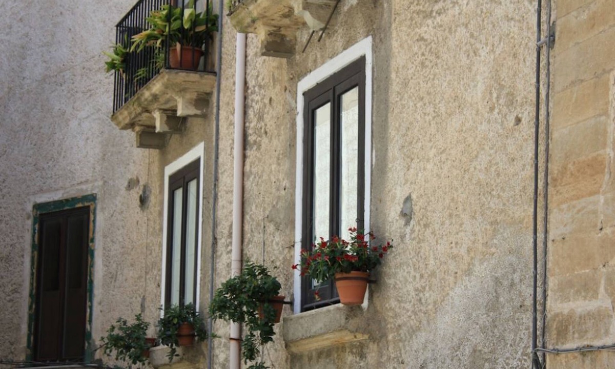 Cosenza Apartment | Beautiful apartment in the historic center of Cosenza, near the Rendano Theater
