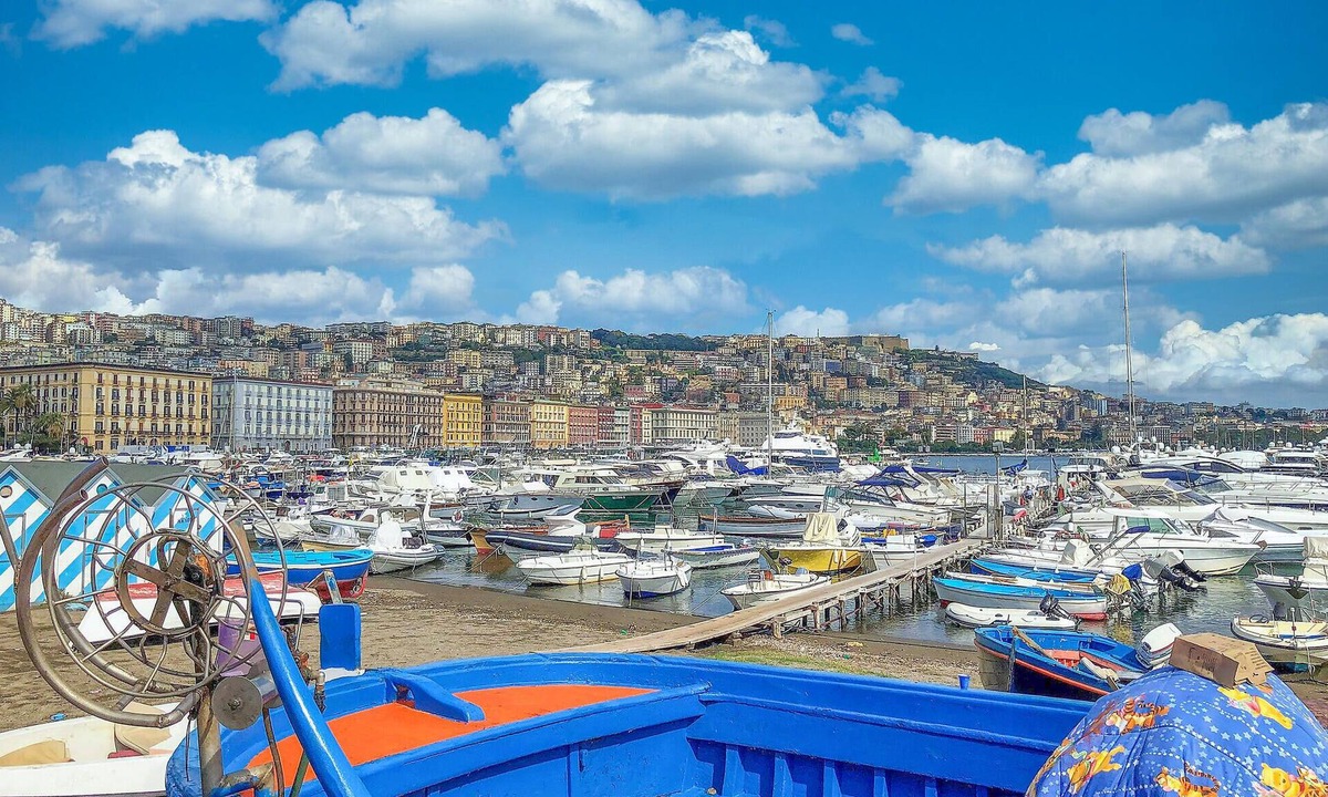 Secondigliano Apartment | Beautiful apartment in Napoli with WiFi