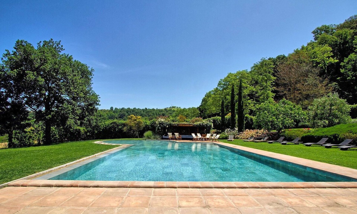 Barberino Val d'Elsa Villa | Beautiful private villa with private pool, A/C, hot tub, WIFI, TV, patio, close to San Gimignano