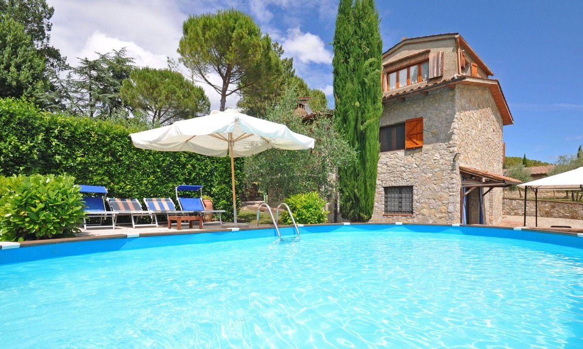 San Sano Villa | Beautiful private villa for 8 guests with A/C, WIFI, private pool, TV, patio and panoramic view