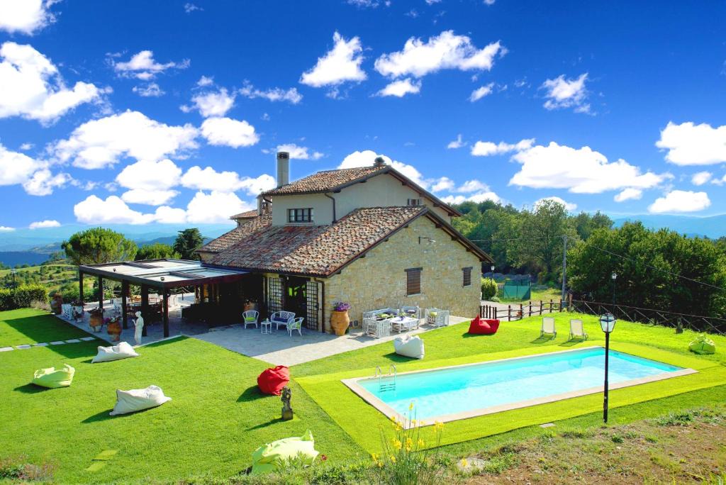 Monte Santa Maria Tiberina House | Borgo Monte Cedrone