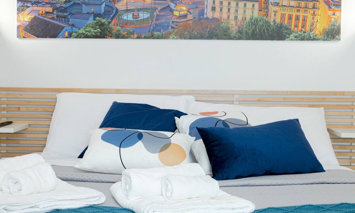 Boscotrecase Bed & Breakfast | Bosco Mattavona b&b an oasis of peace suspended between sky and sea.