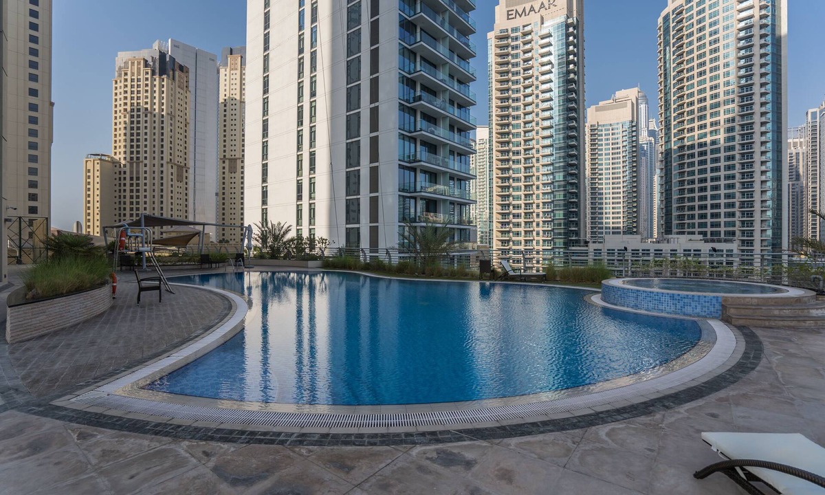 Dubai Marina Apartment | Breathtaking Marina Views Near Dubai Marina Walk