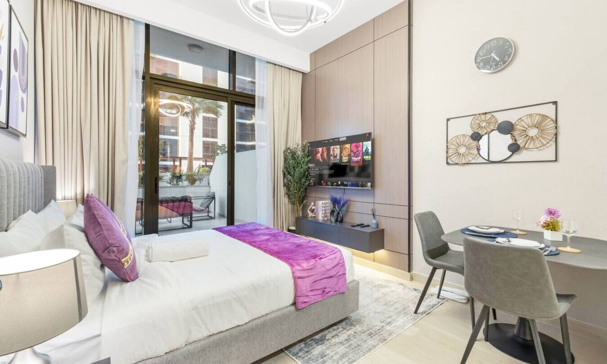 Nad Al Sheba Apartment | Bright Urban Studio with Views