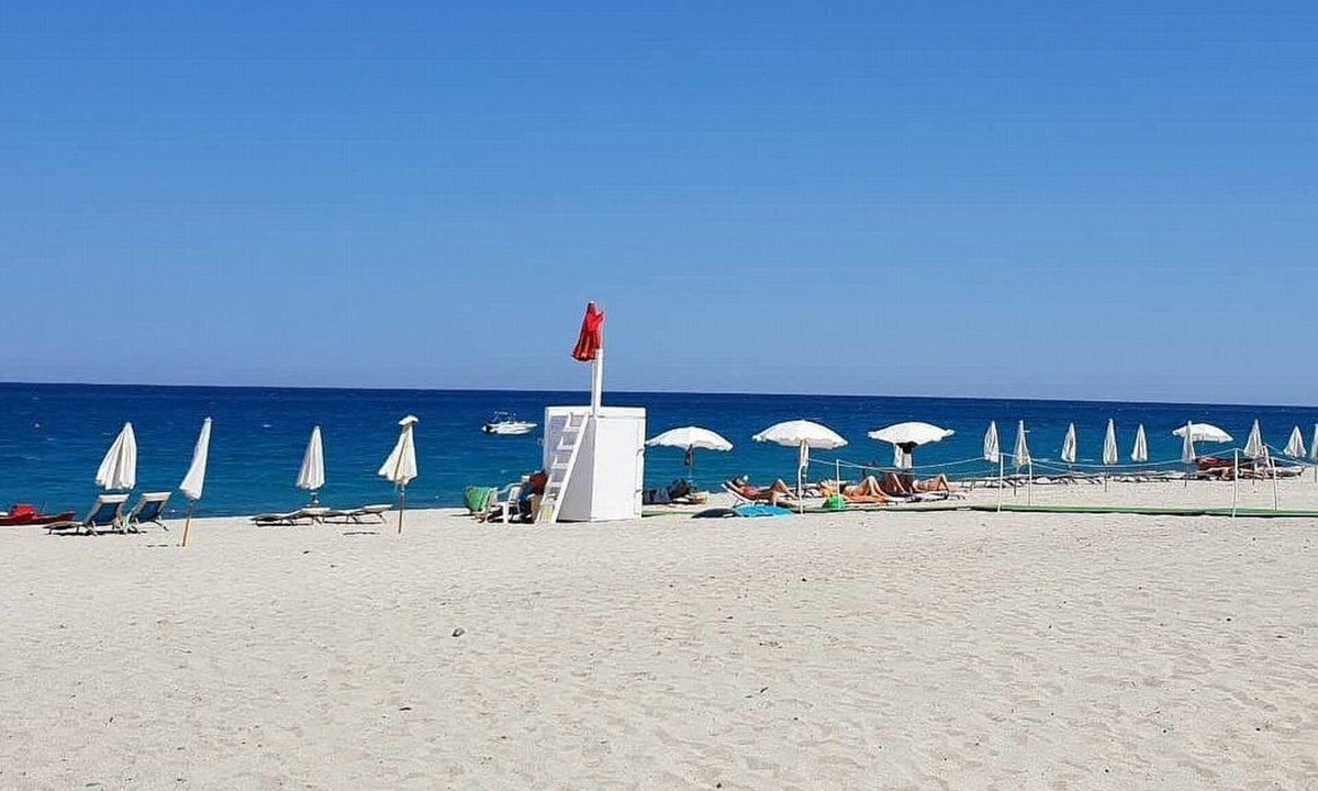 Casa Iorana Located The Beach | Santa Caterina Dello Ionio Marina