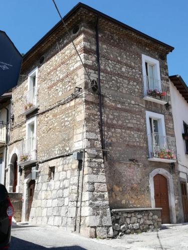 Luco dei Marsi House | Casa vacanze Le Dimore del Mercante