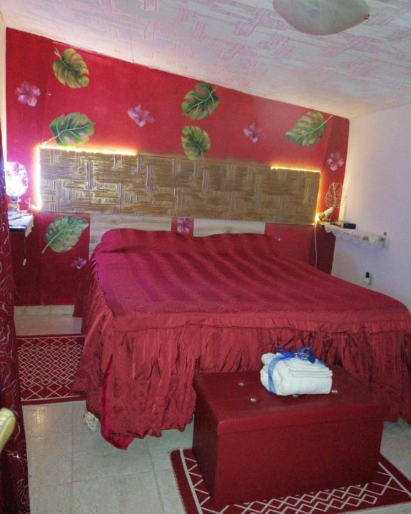 Giffoni Valle Piana House | CASA VACANZE ROSA BLU