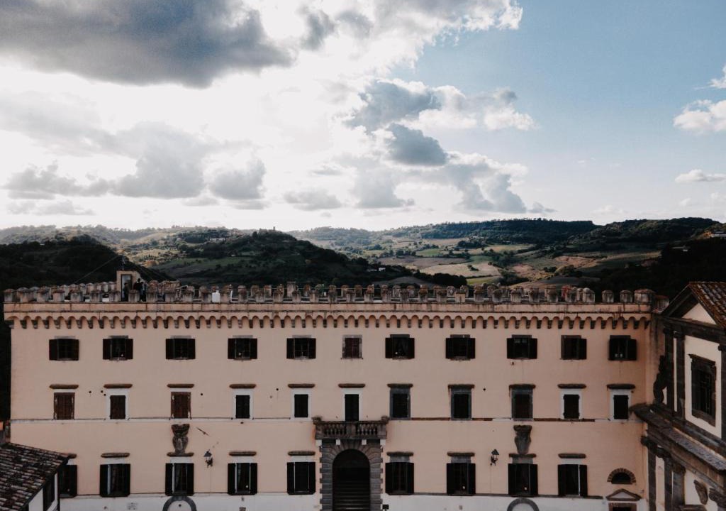Roccalvecce Hotel | Castello Costaguti